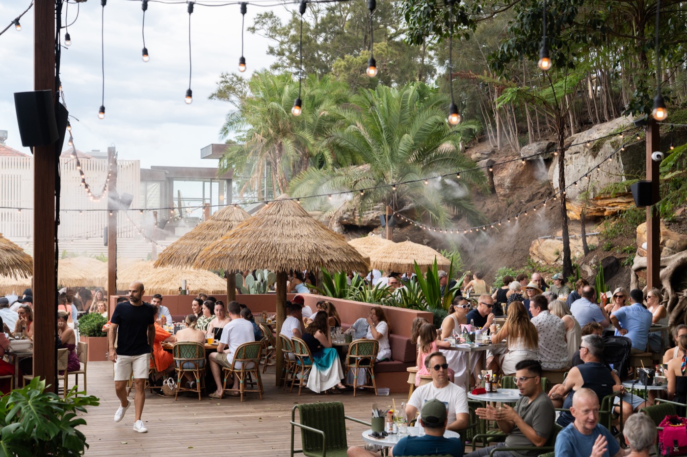 Las Palmas outdoor dining misting system